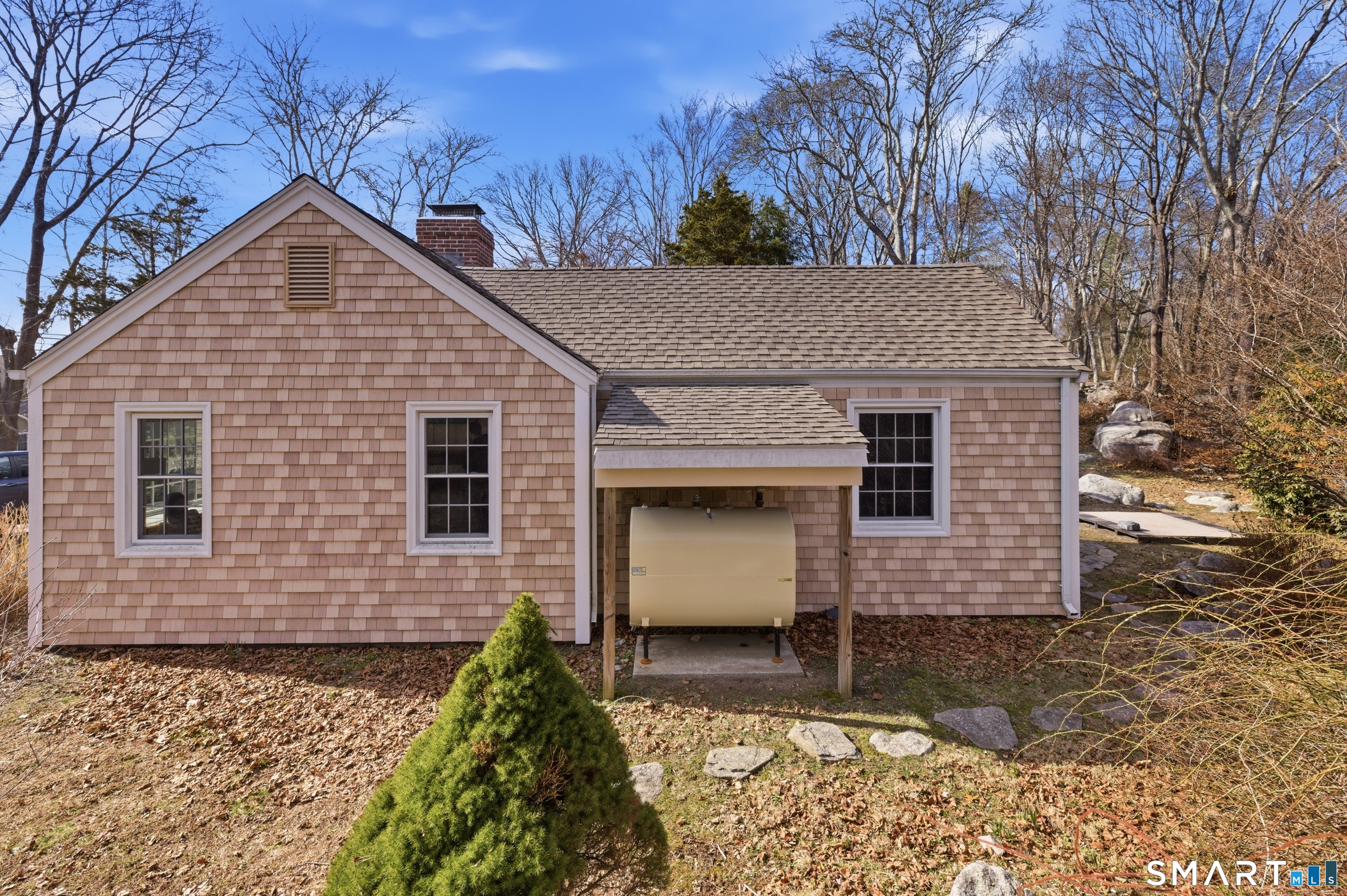 12 Flanders Road Stonington CT 06378
