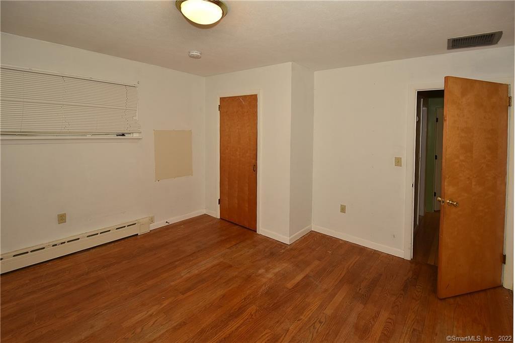 15 Westwood Road Mansfield CT 06268