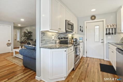 22 West Walk West Haven CT 06516