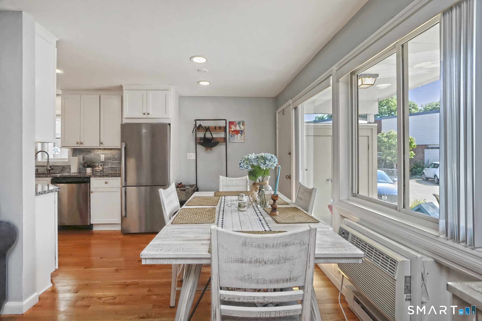 22 West Walk West Haven CT 06516