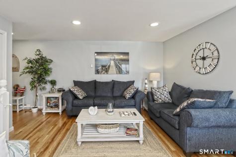 22 West Walk West Haven CT 06516