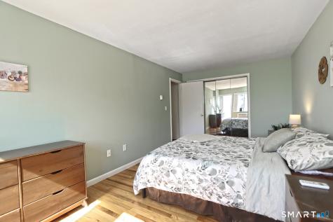 22 West Walk West Haven CT 06516