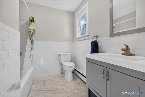 24 Thimble Farms Road Branford CT 06405