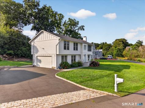 24 Thimble Farms Road Branford CT 06405