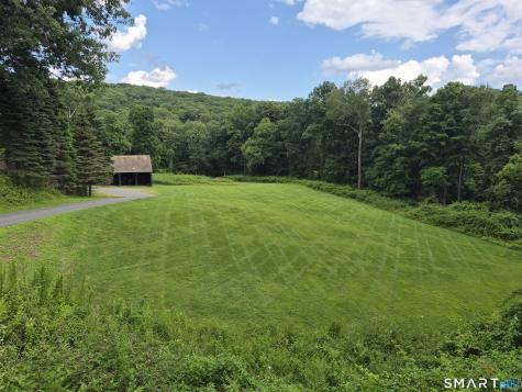 80 Turkey Plain Road Bethel CT 06801