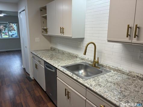 51 Hilltop Drive Simsbury CT 06089