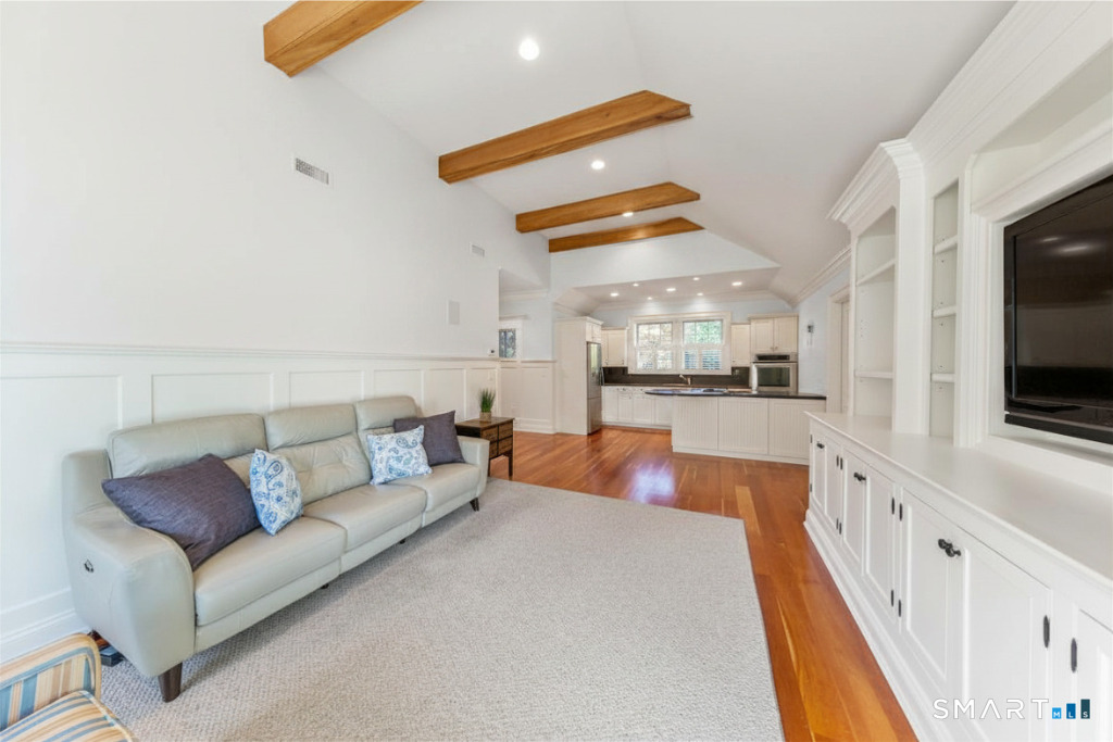 530 Flax Hill Road Norwalk CT 06854
