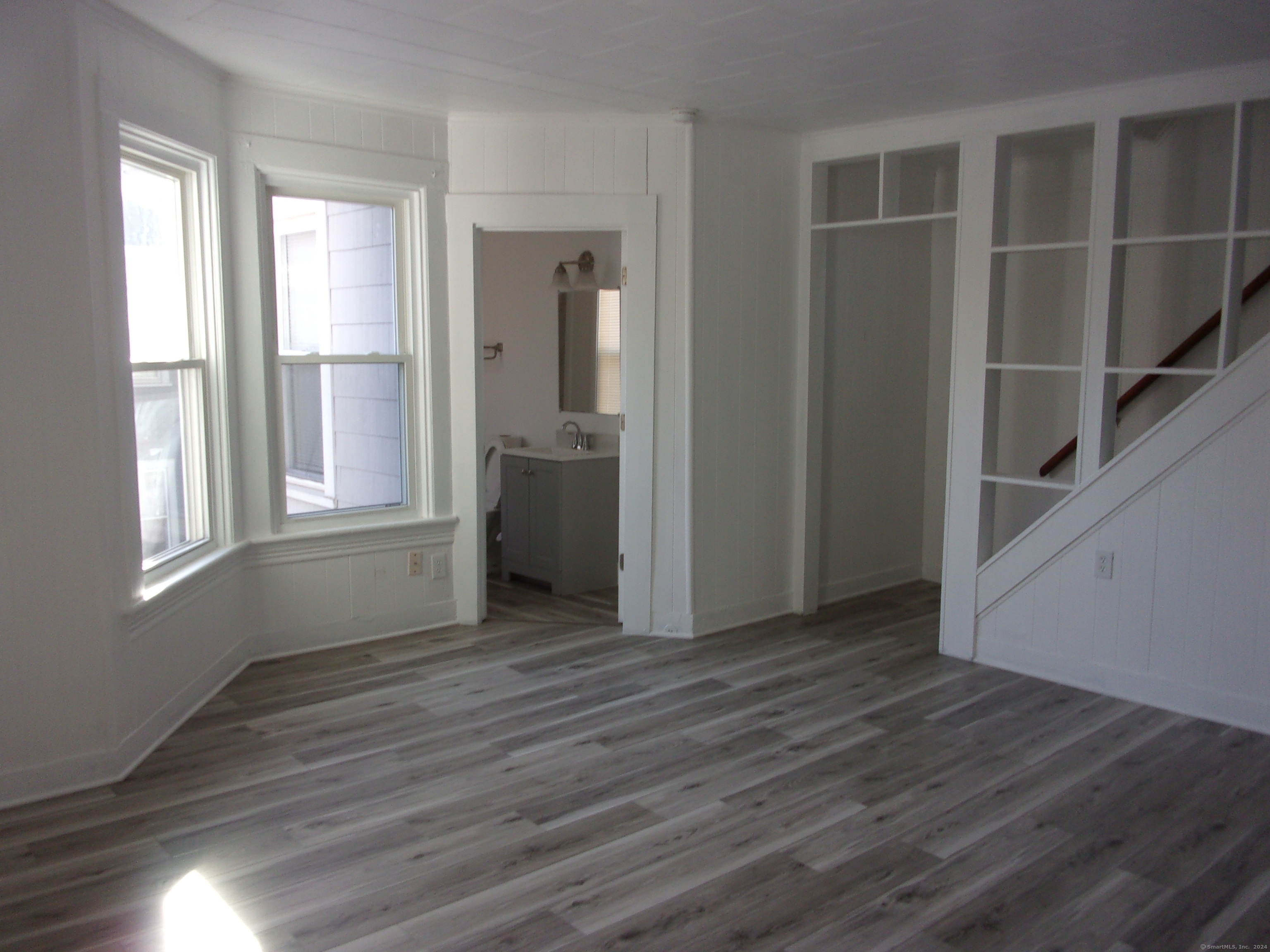 33 Chestnut Street Windham CT 06226