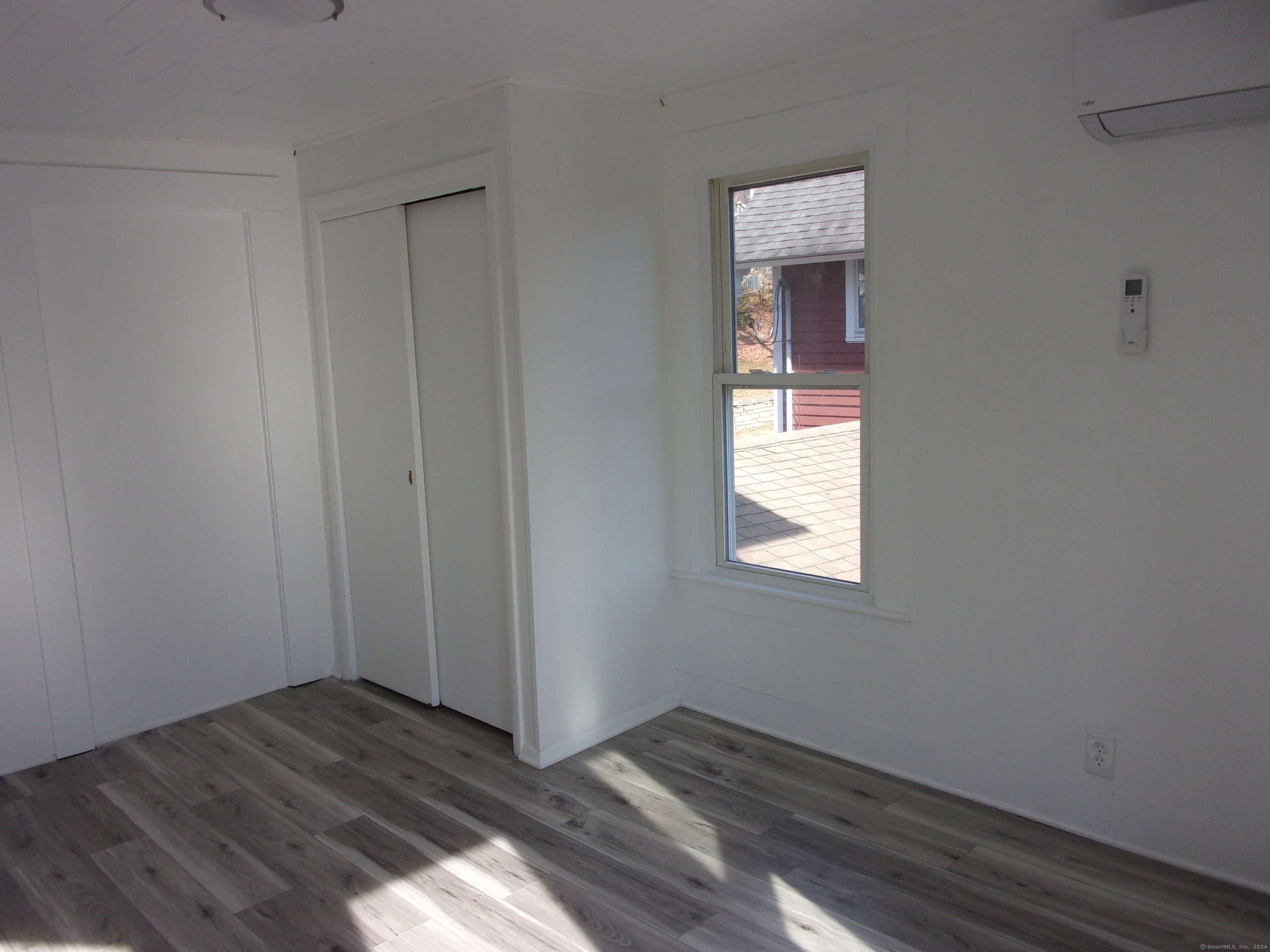 33 Chestnut Street Windham CT 06226