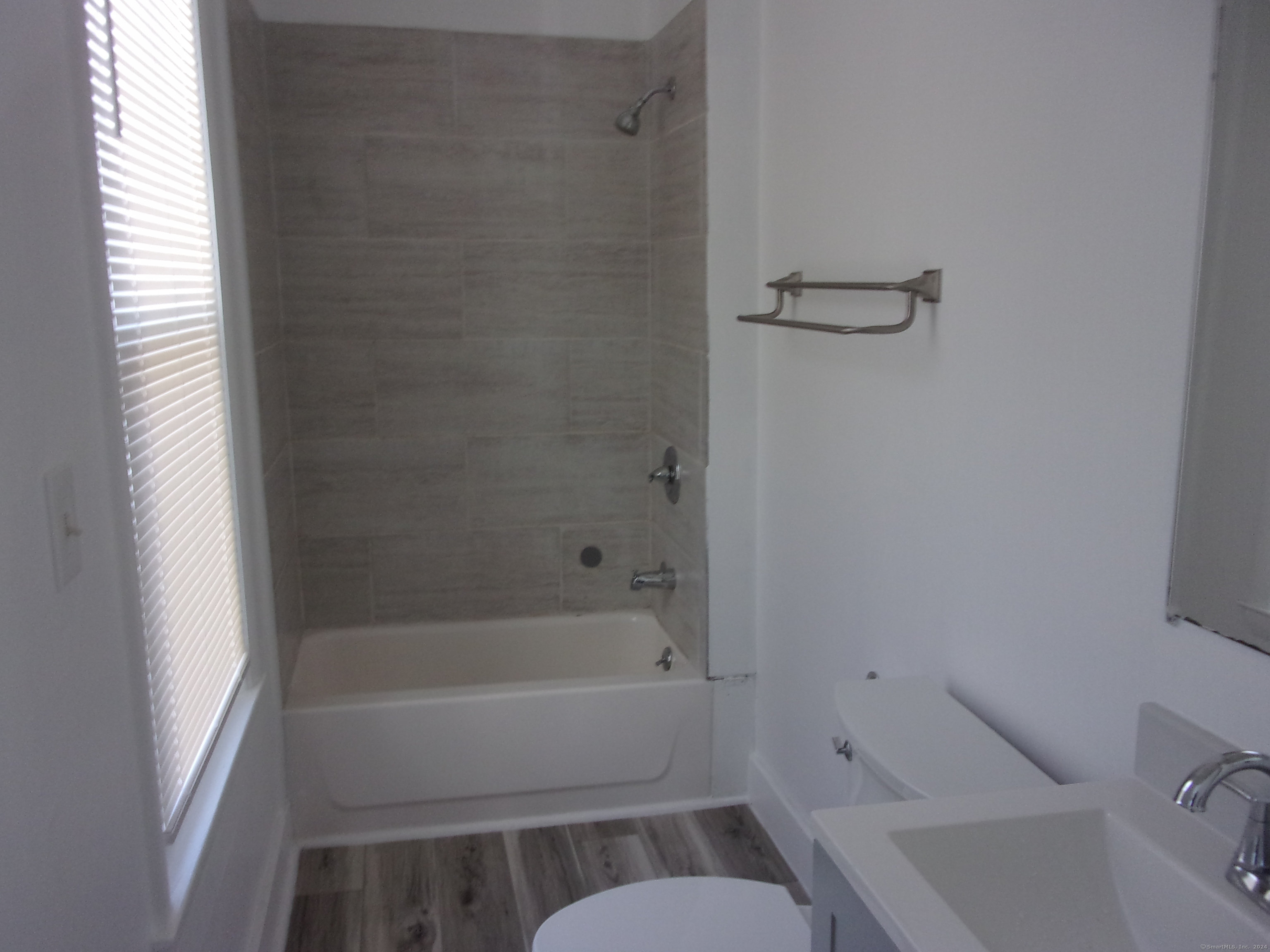 33 Chestnut Street Windham CT 06226