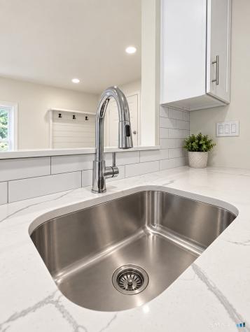 44 Hard Street New Haven CT 06515