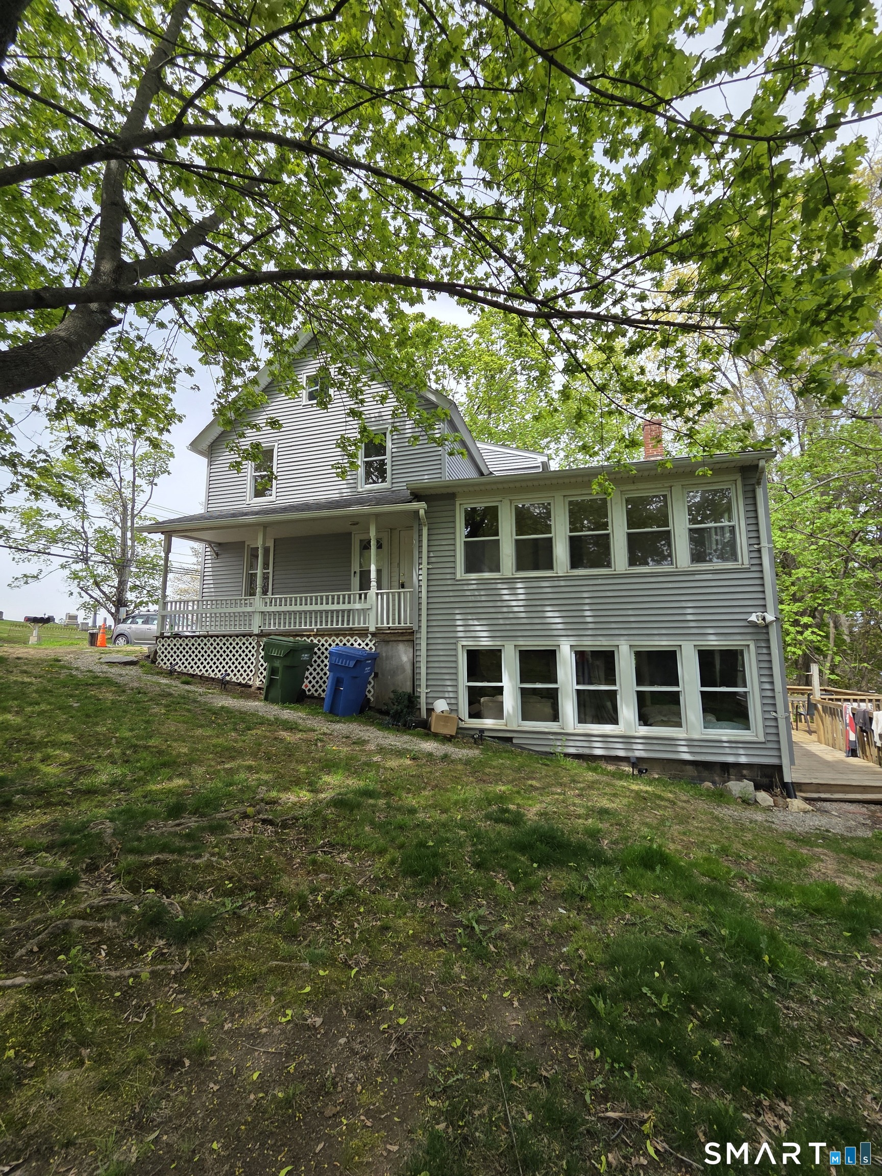 22 Lakeview Street East Hampton CT 06424