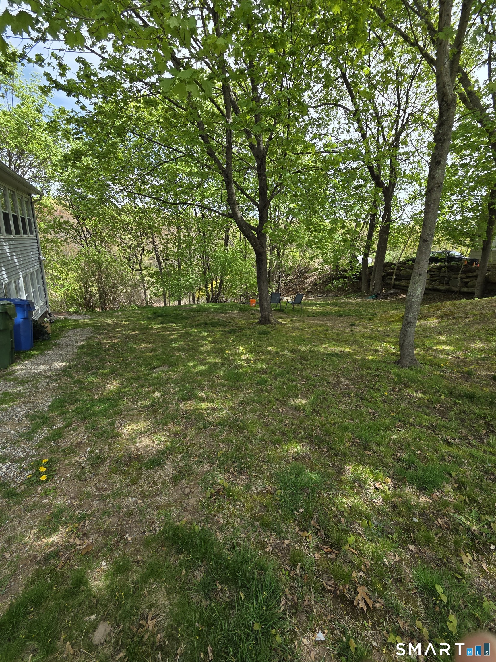 22 Lakeview Street East Hampton CT 06424