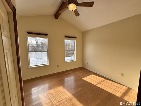 128 North Street Groton CT 06340