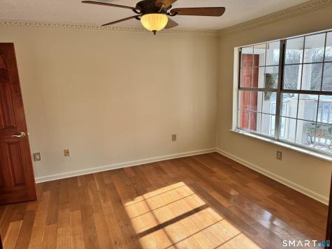 128 North Street Groton CT 06340