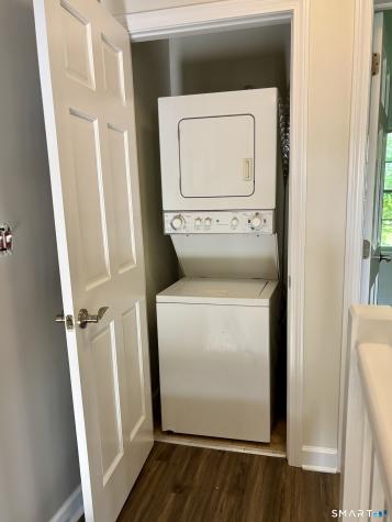 49 Fairgate Drive Stamford CT 06902