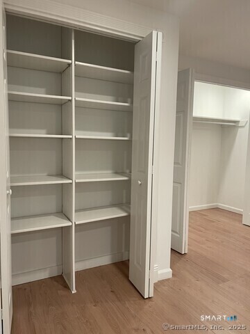18 River Mead Avon CT 06001