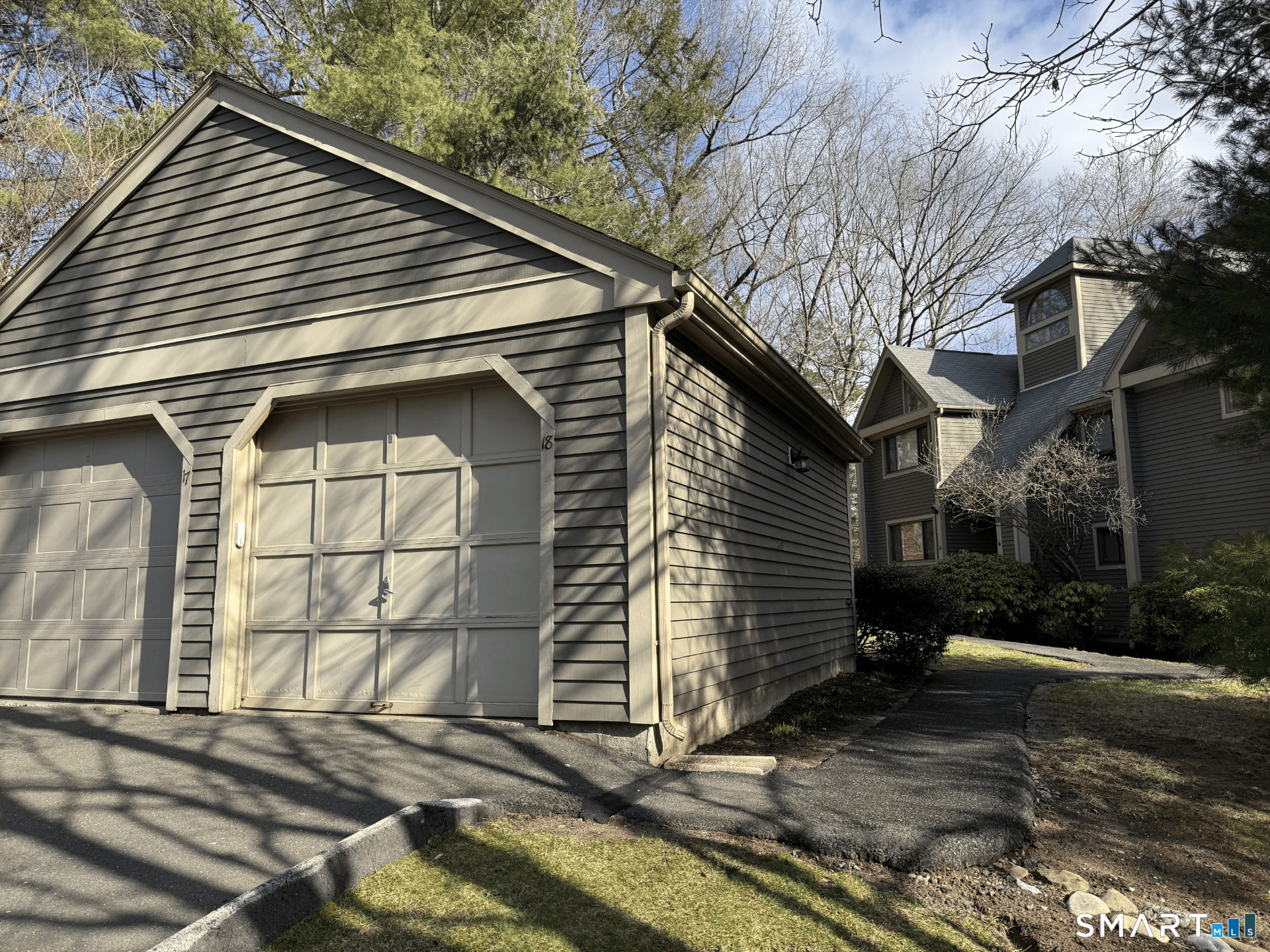 18 River Mead Avon CT 06001