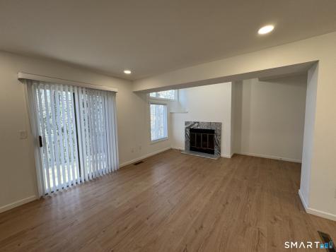 18 River Mead Avon CT 06001
