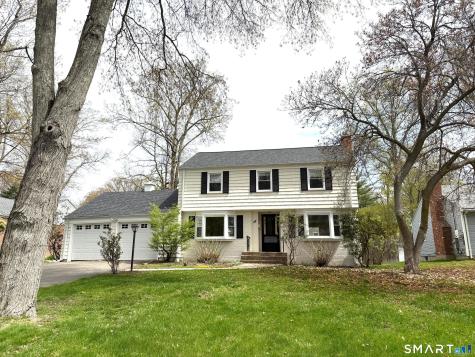 28 Miamis Road West Hartford CT 06117