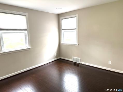 28 Miamis Road West Hartford CT 06117