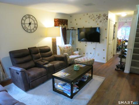 21 Whittier Road East Hampton CT 06424