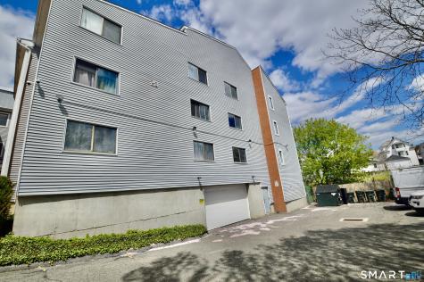 18 Amsterdam Avenue Bridgeport CT 06606