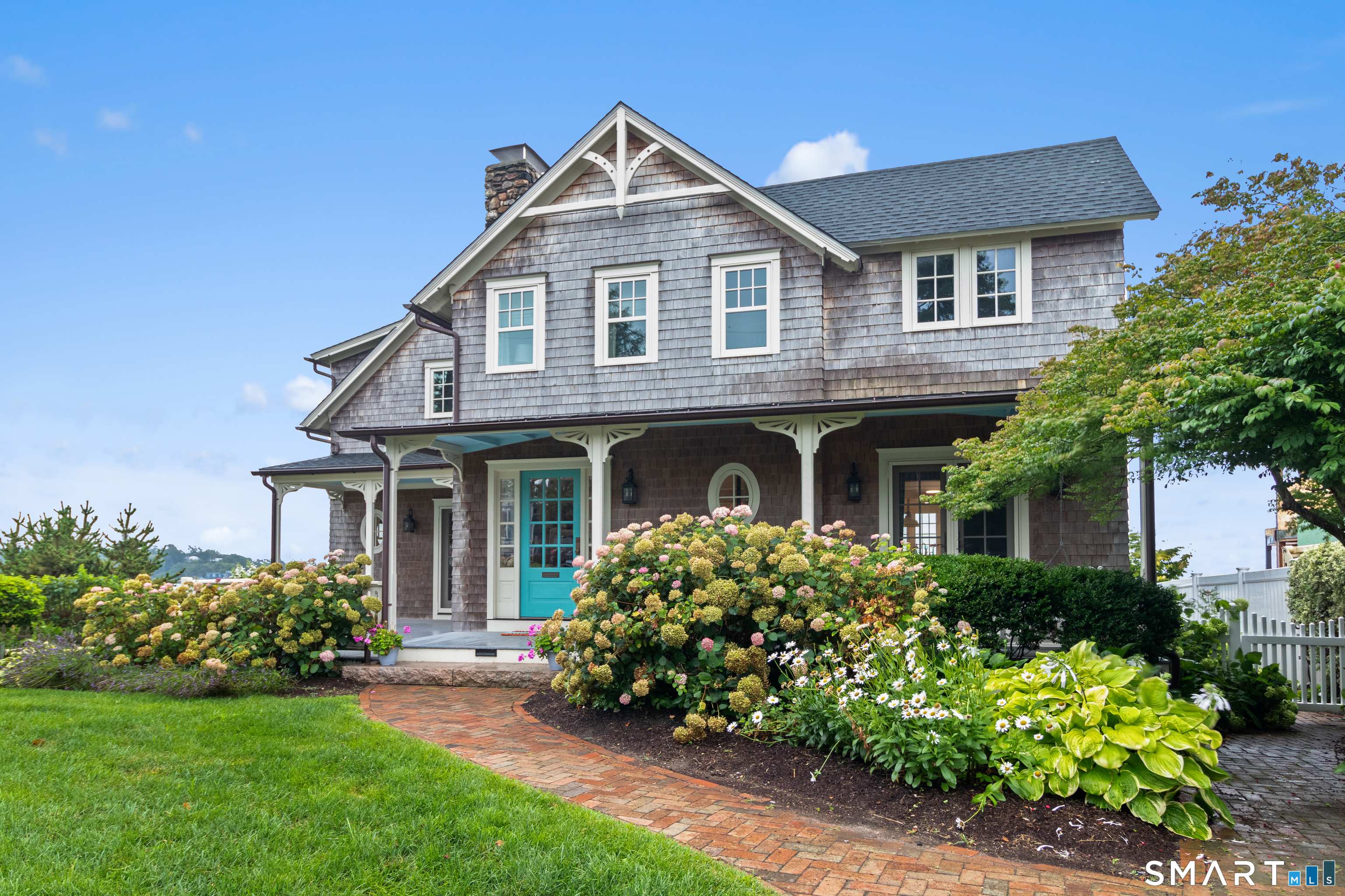 27 Prospect Hill Road Branford CT 06405