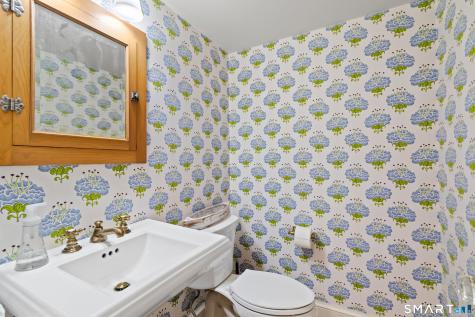 27 Prospect Hill Road Branford CT 06405