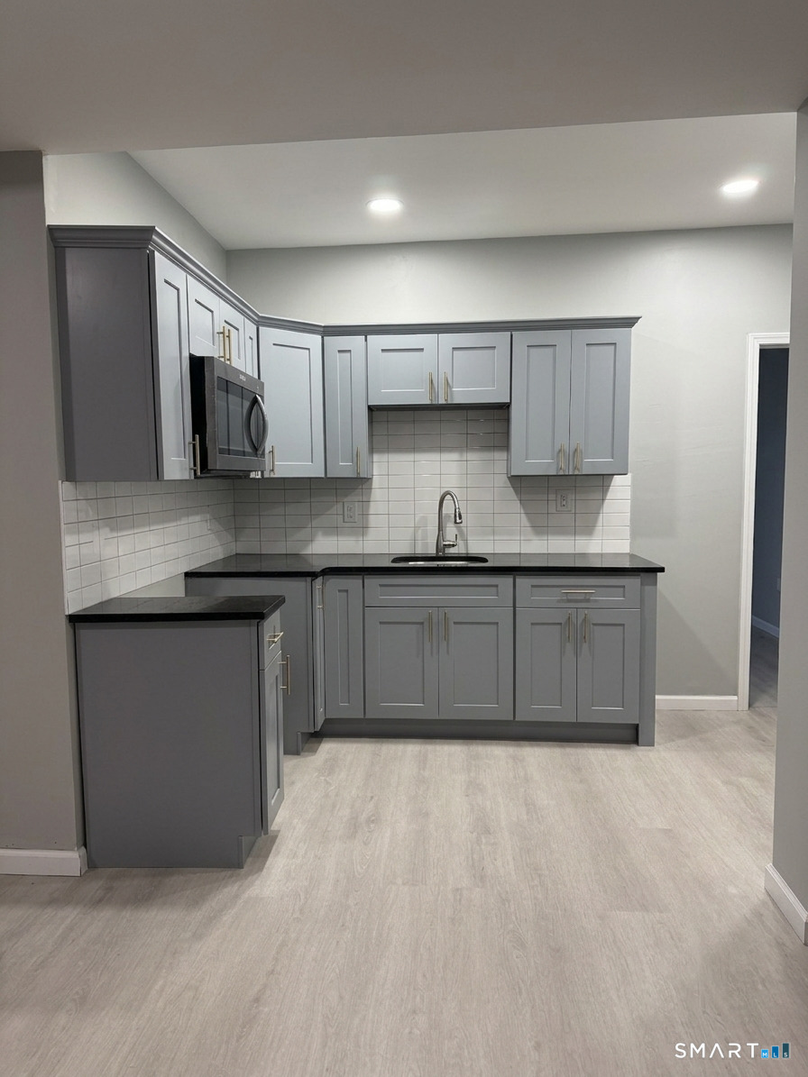 1597 Park Street Hartford CT 06106