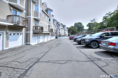 23 Glenrock Norwalk CT 06850