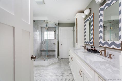 9 Center Road Greenwich CT 06870