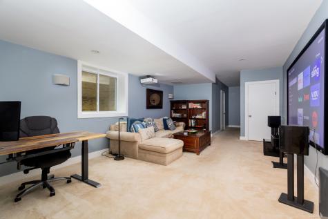 9 Center Road Greenwich CT 06870