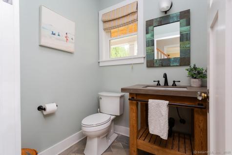 9 Center Road Greenwich CT 06870