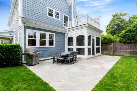 9 Center Road Greenwich CT 06870