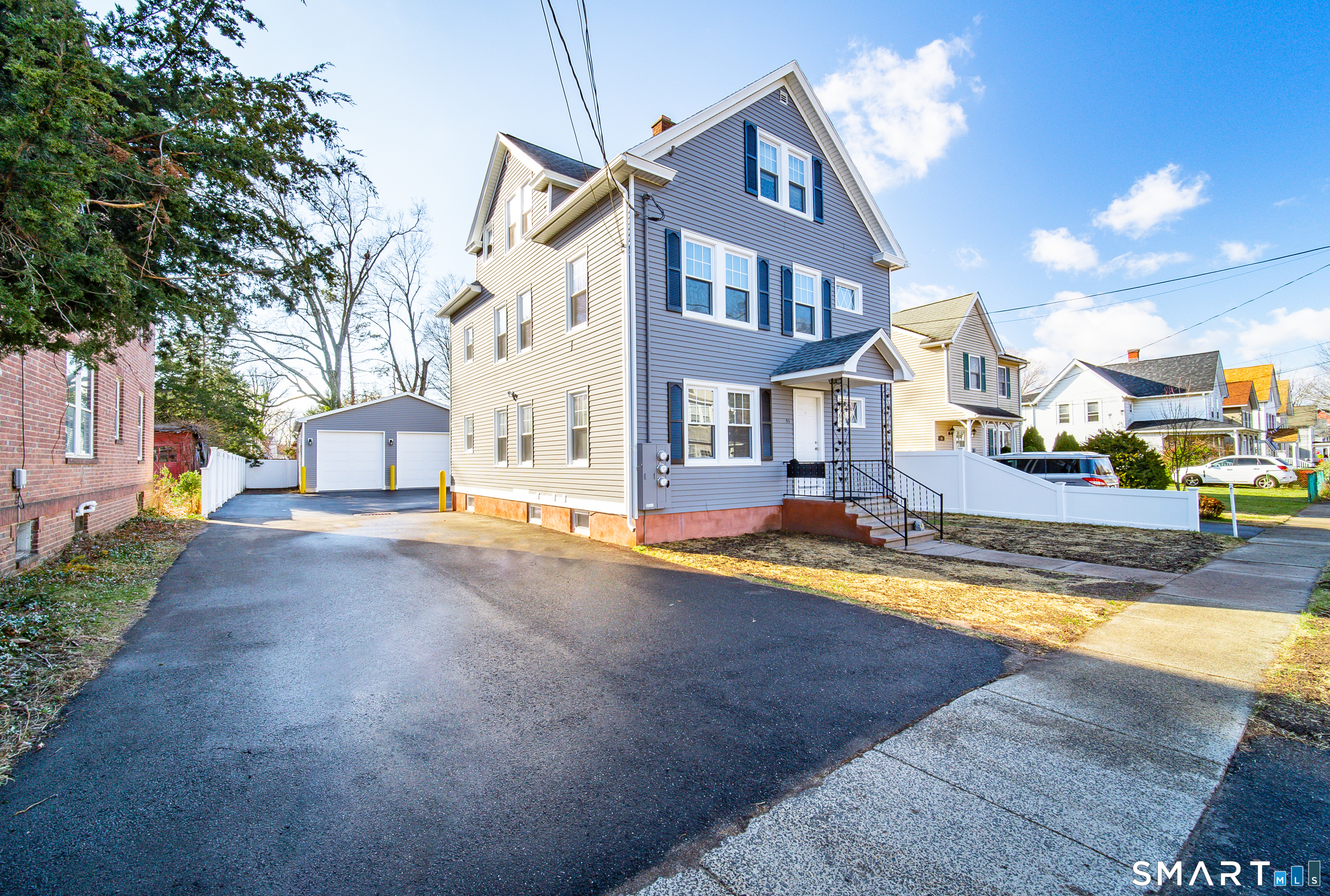 51 Wallace Row Wallingford CT 06492