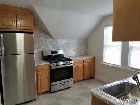 51 Wallace Row Wallingford CT 06492