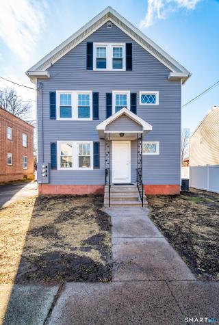 51 Wallace Row Wallingford CT 06492