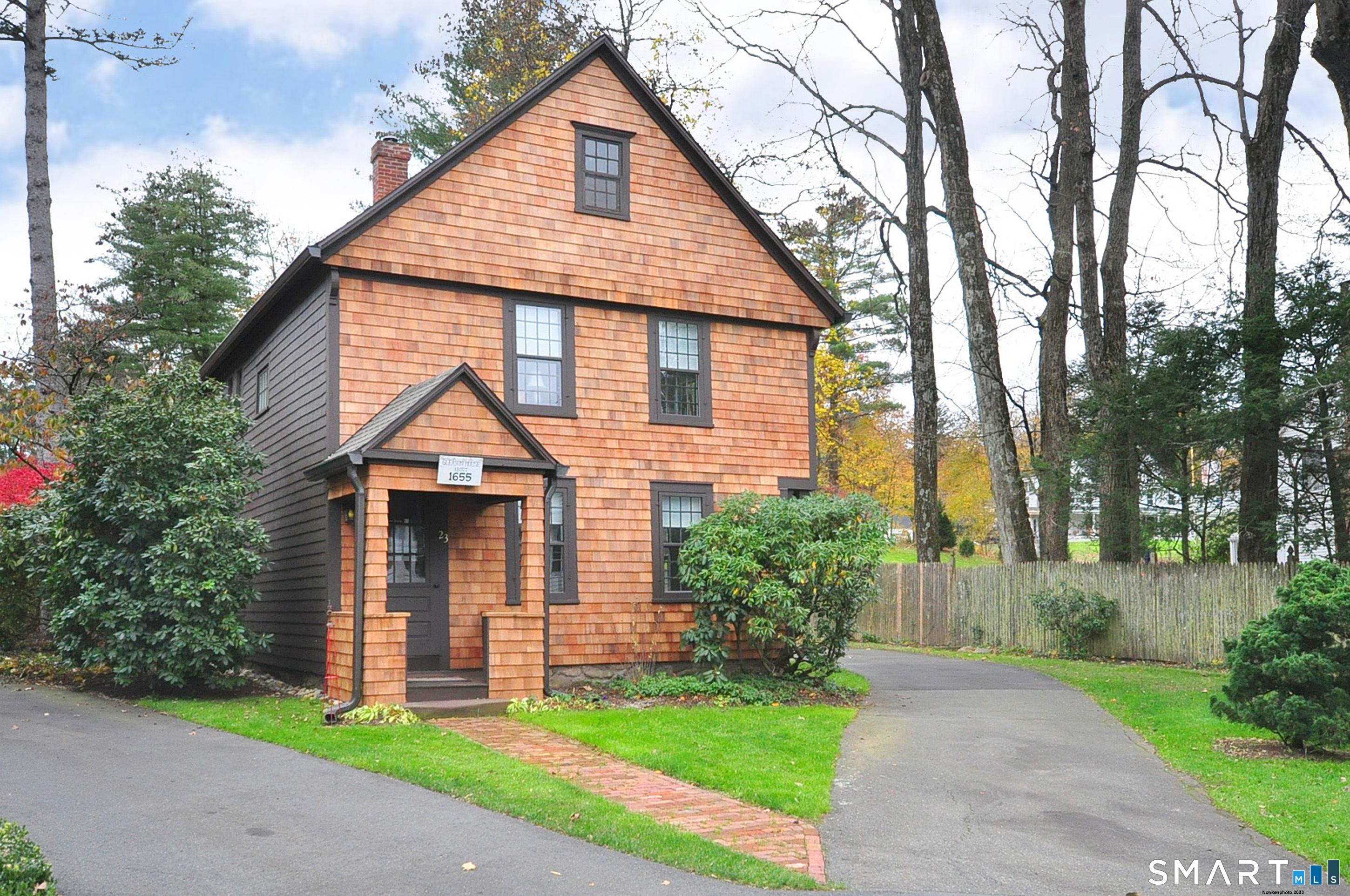 23 Main Street Farmington CT 06032