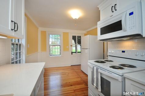 23 Main Street Farmington CT 06032