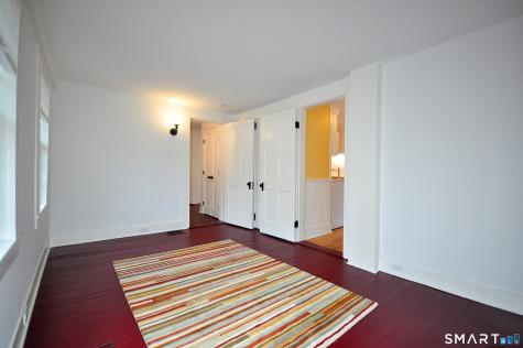 23 Main Street Farmington CT 06032