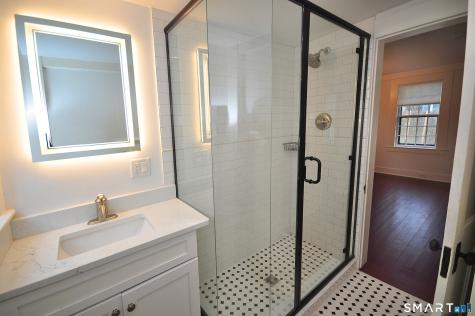 23 Main Street Farmington CT 06032