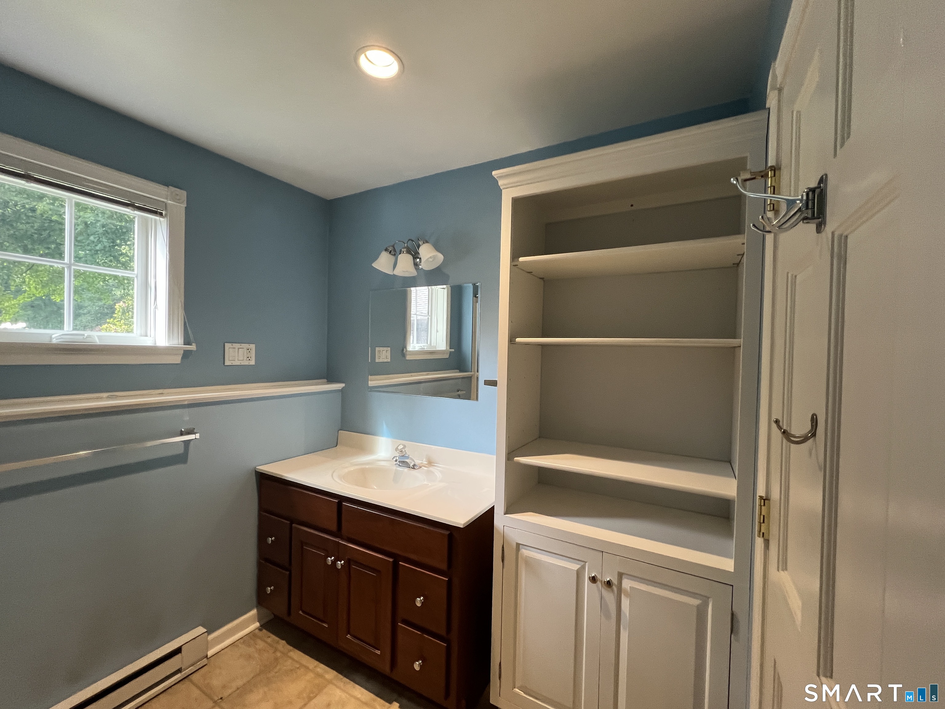 1 Twist Hill Lane Newtown CT 06470