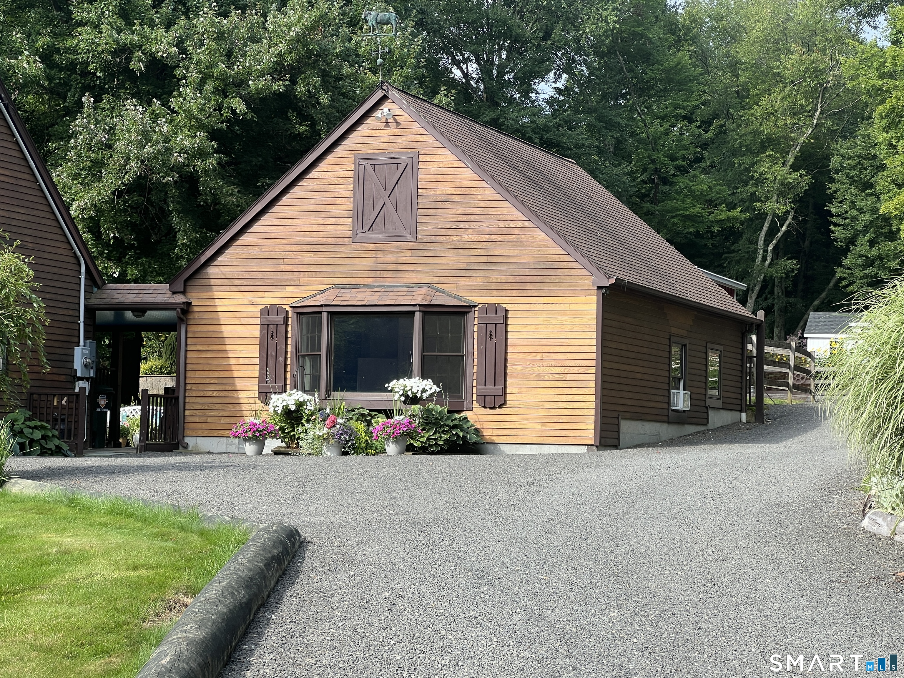 1 Twist Hill Lane Newtown CT 06470