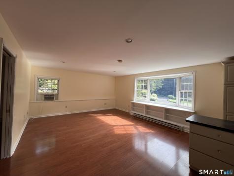 1 Twist Hill Lane Newtown CT 06470