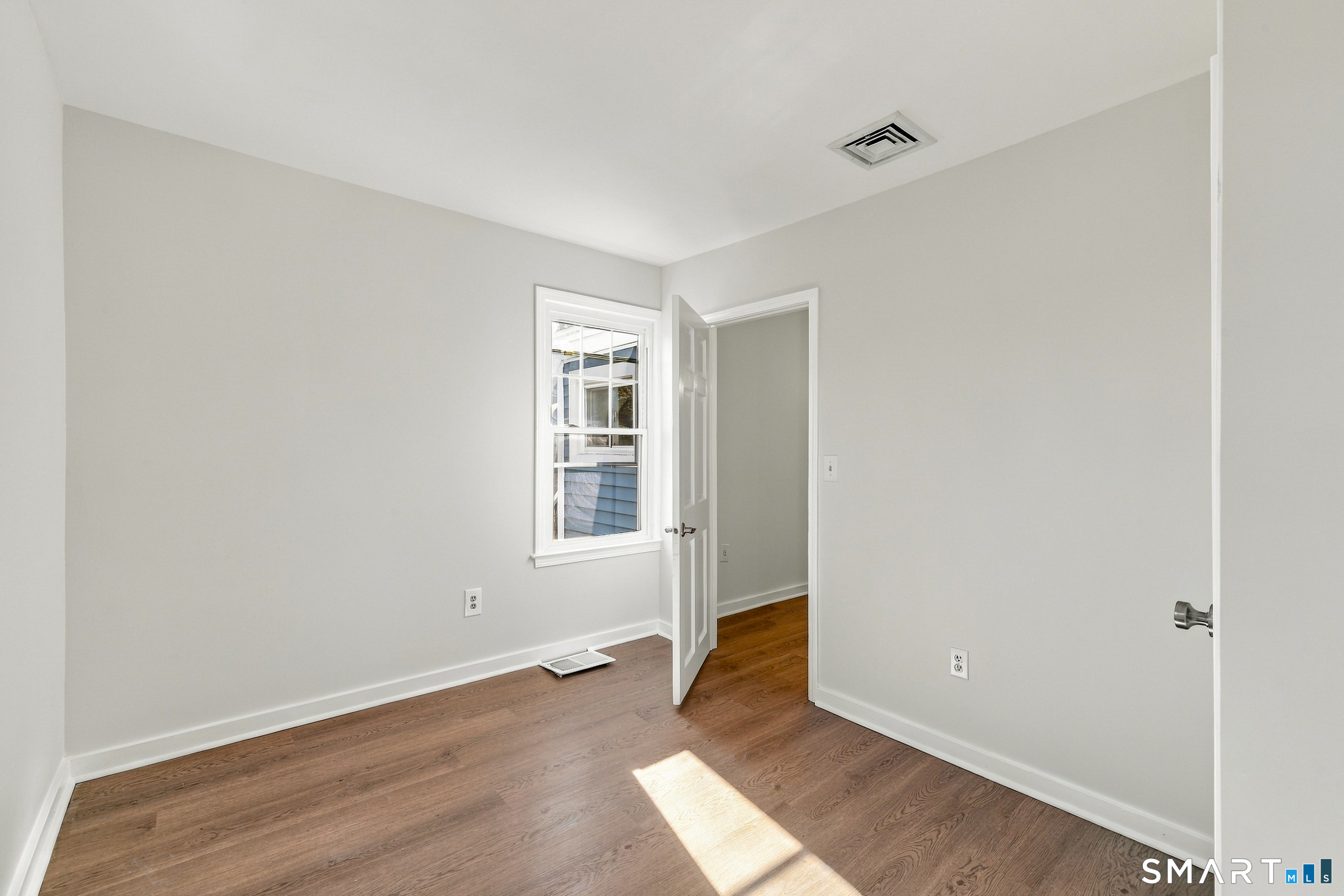 240 Kenwood Avenue Hamden CT 06518