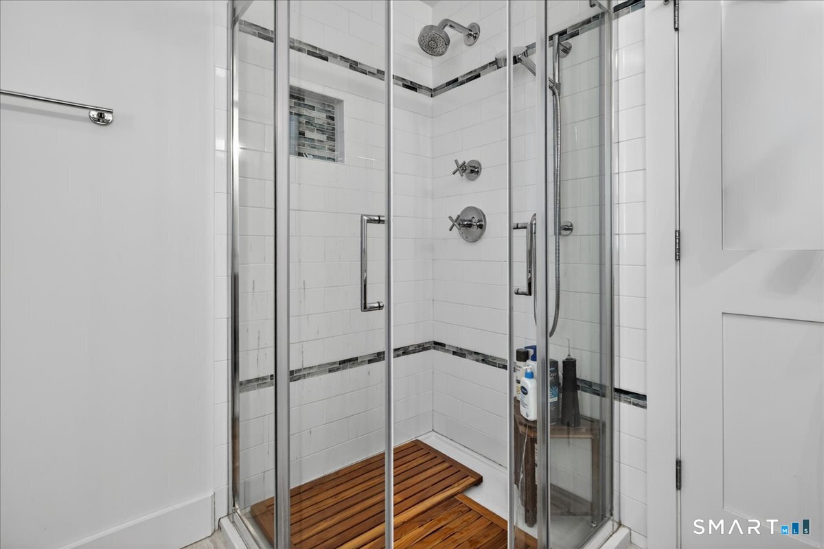 14 Island View Avenue Branford CT 06405
