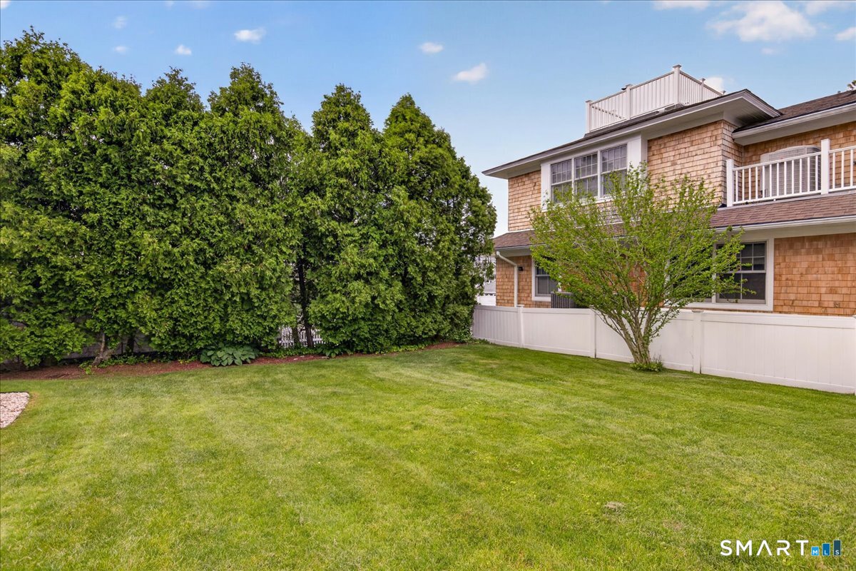 14 Island View Avenue Branford CT 06405