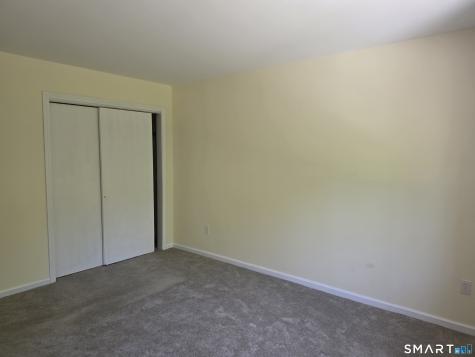 25 Lisa Court Waterbury CT 06704