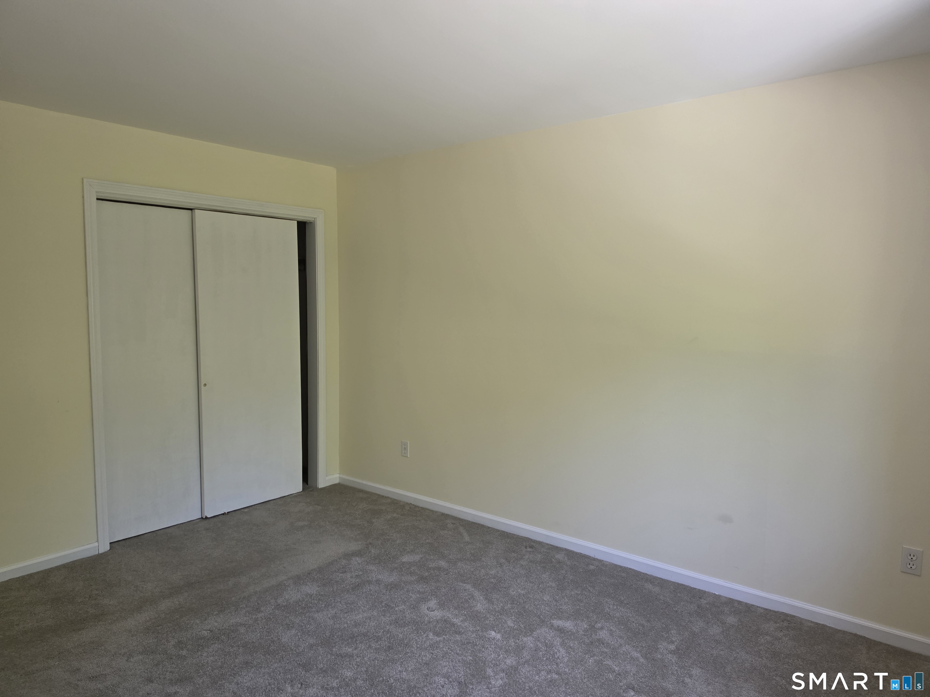 25 Lisa Court Waterbury CT 06704